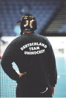 WFC2002f1b0015